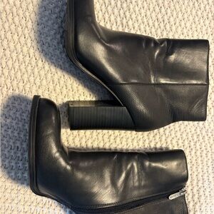 Women's Black Leather Block Heel Ankle Boots
